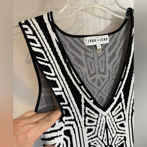 John + Jenn Night by  Night Line Brook Dress Ladies SM - Picture 5 of 16